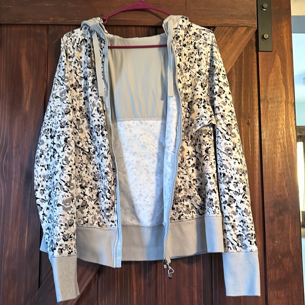 Lululemon jacket